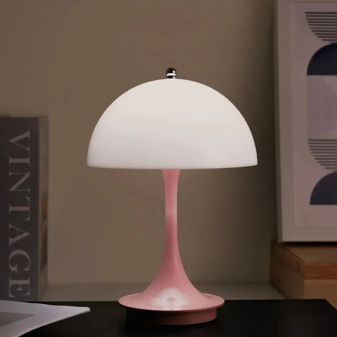 Berührbare LED-Nachtleuchte im Design