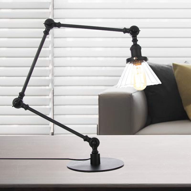 Elegante Tischlampe aus klarem konischem Glas