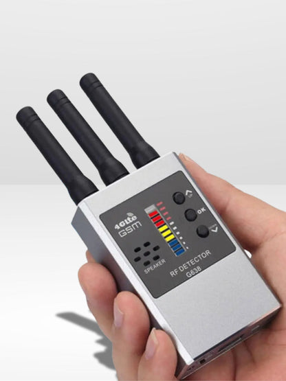 Tragbarer und Unauffälliger GPS-Tracker fürs Auto