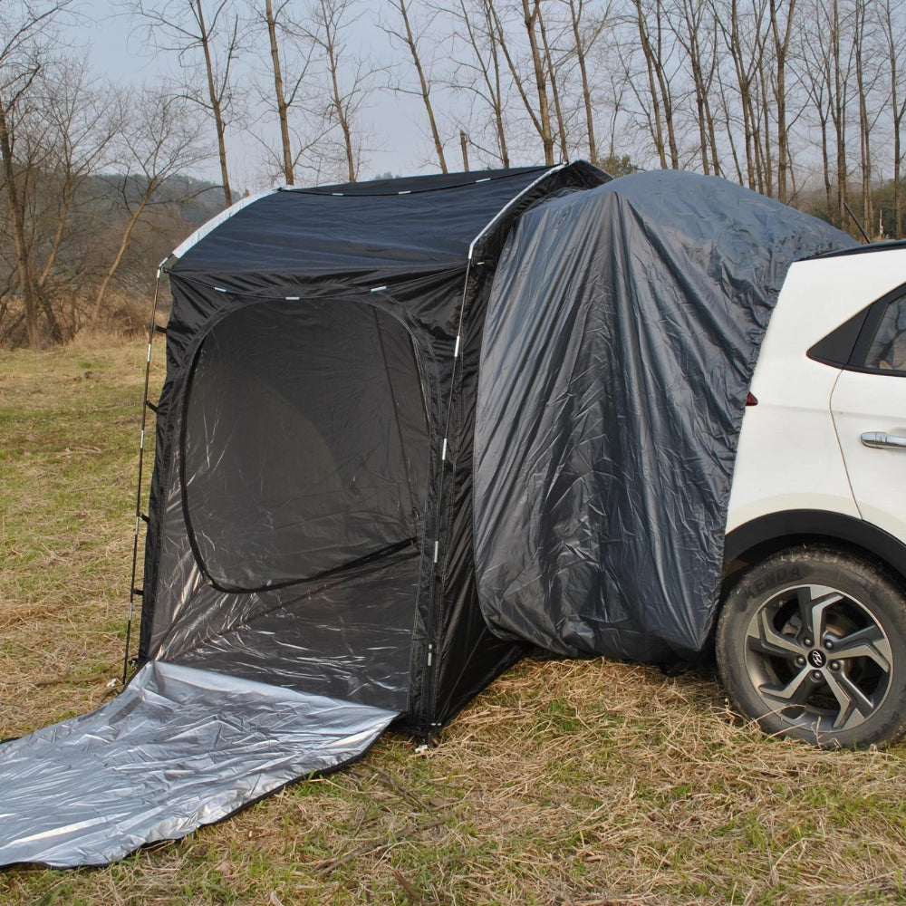 Praktisches Dachzelt fürs Auto zum Campen